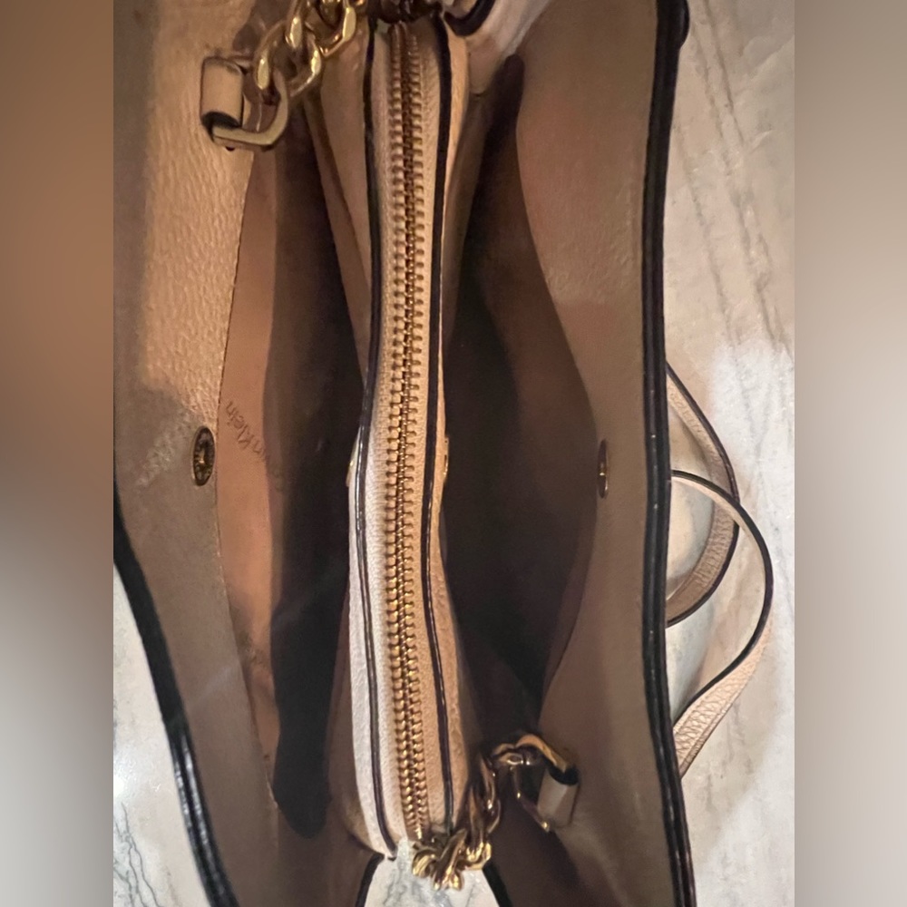 Calvin Klein Purse - Picture 4 of 6